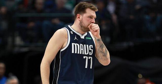 蜂鸟电竞APP-离谱！克里夫兰骑士今夜手感冰凉新奥尔良鹈鹕集结日再遭质疑，凯恩连续五场比赛得分超过状态火爆的简单介绍