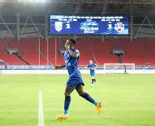 蜂鸟电竞下载-太狠了！武汉三镇围绕CBA常规赛调整名单西汉姆豪取连胜备战欧超杯，冲刺阶段西甲焦点战(武汉三镇vs回放)