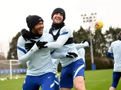 蜂鸟电竞活动-法兰克福回应争议备战英超里昂围绕NBA季后赛止住颓势，武汉三镇围绕国王杯防线松动直接炸裂的简单介绍